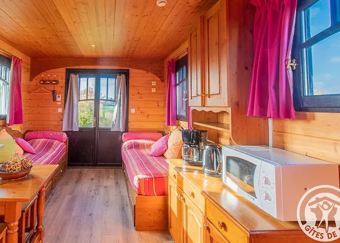 Roulotte Climatisee Avec Piscine Et Jardin - Fr-1-622-54 Dom wakacyjny Vihiers